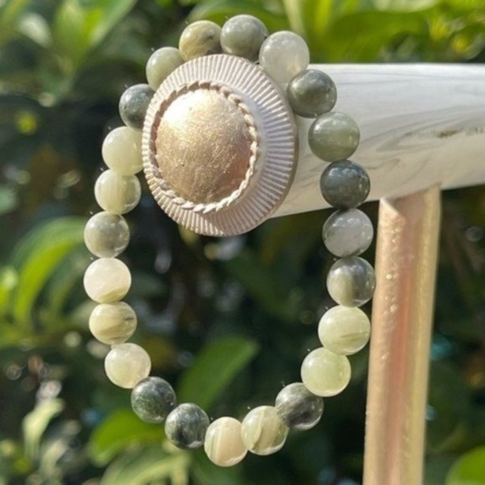 8mm Green Quartz Stretch Bead Bracelet